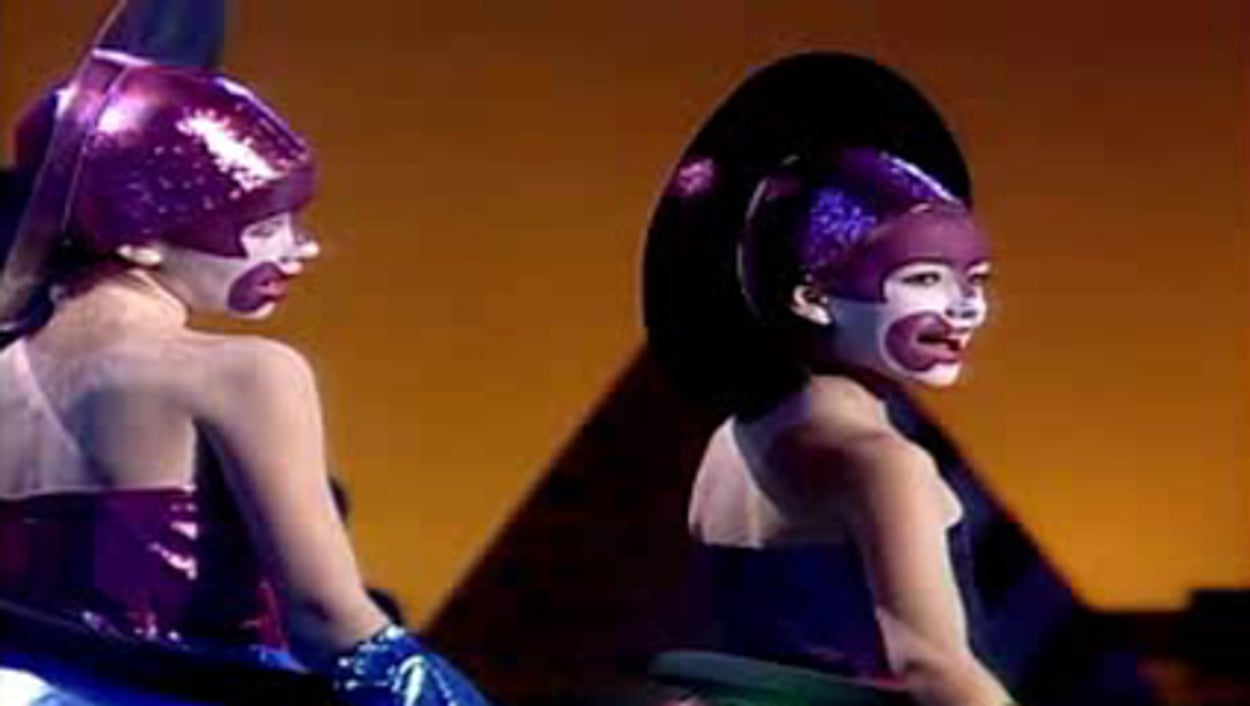 Eén been op de stoep - Kinderen voor Kinderen - BNNVARA